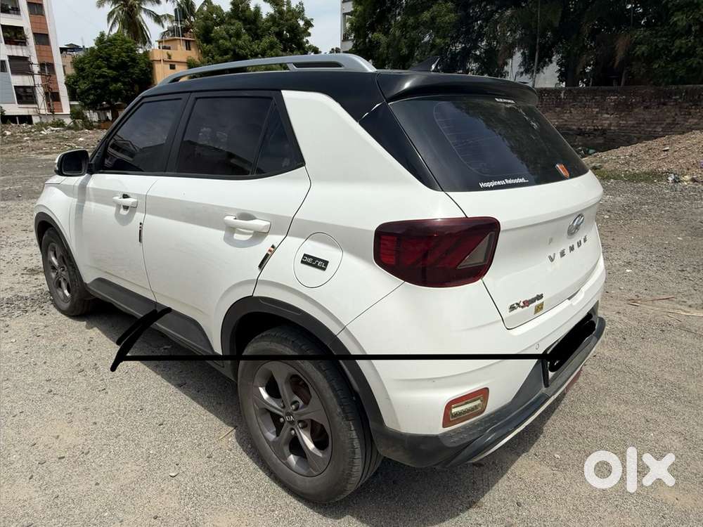 Hyundai Venue Diesel 2021
