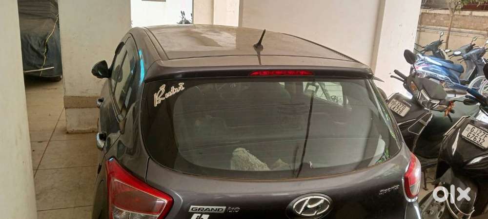 Hyundai  I10 , Sportz , External  Cng  Fitted,  1st  Owner , Good  Con