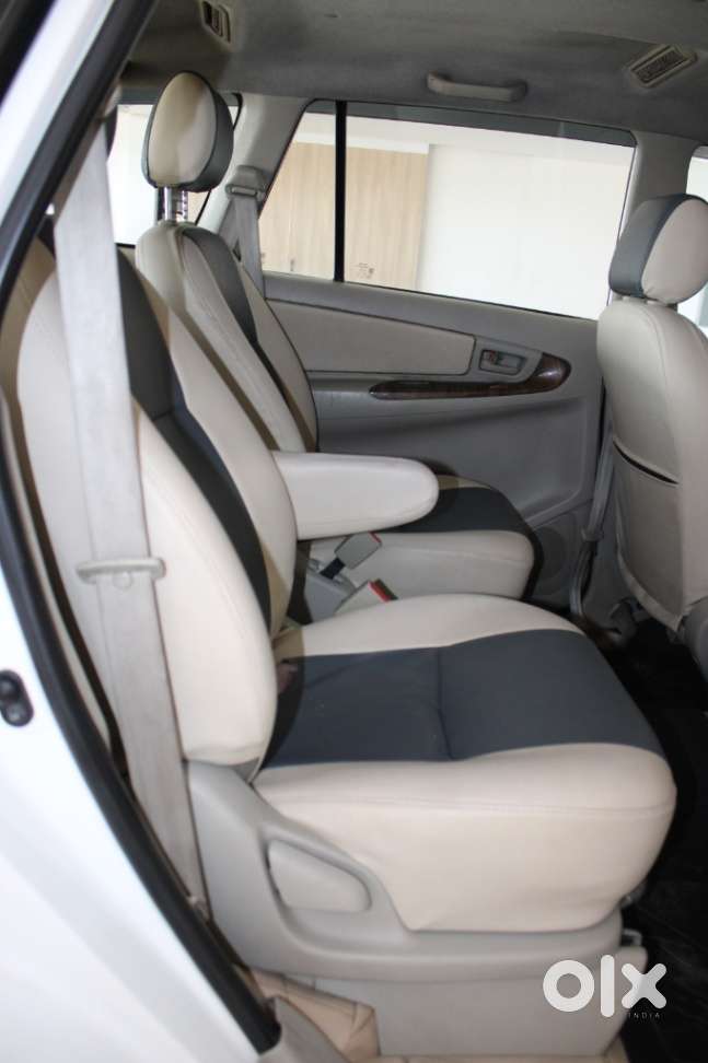 Toyota Innova 2.5 G (diesel) 7 Seater, 2013, Diesel