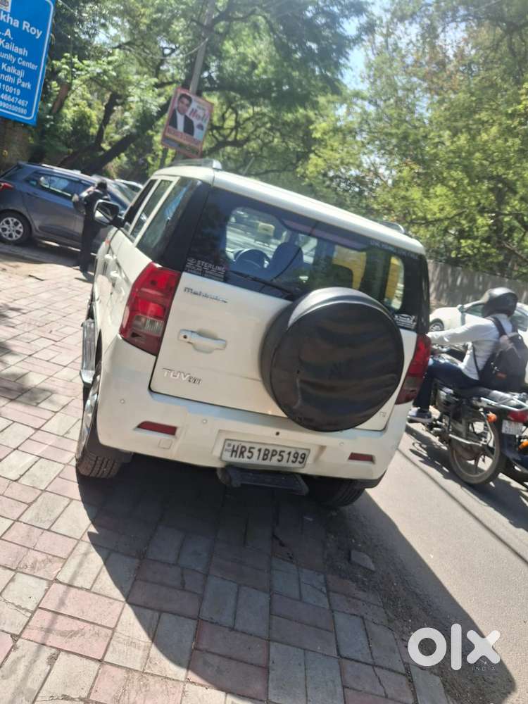 Mahindra Tuv 300 T6, 2017, Diesel