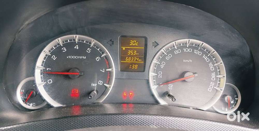 Maruti Suzuki Swift Zxi, 2015, Petrol