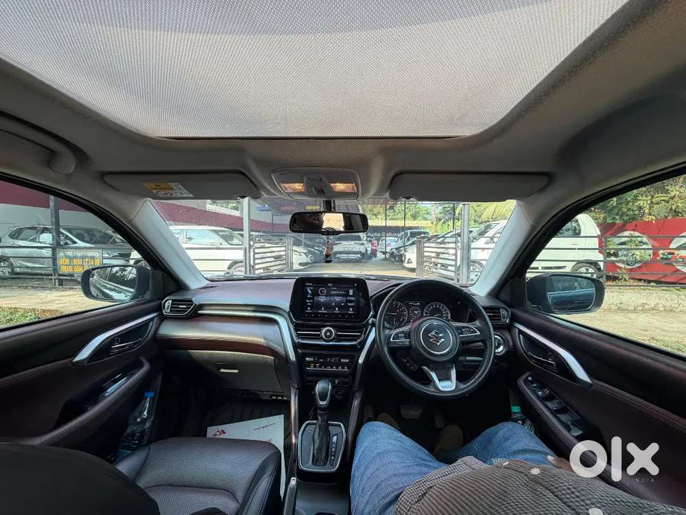 Maruti Suzuki Grand Vitara 2023 Petrol Well Maintained