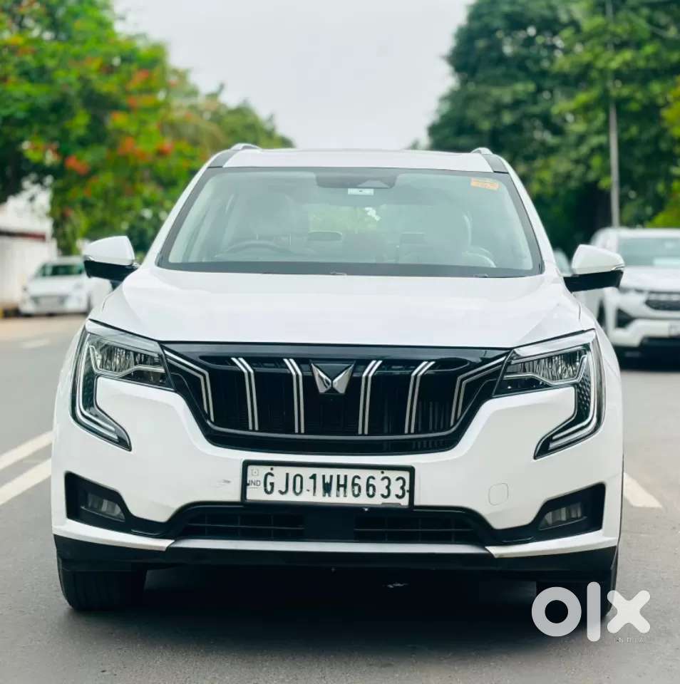 Mahindra Xuv700 2.0 Ax 7 Petrol At Luxury Pack Str, 2022, Petrol