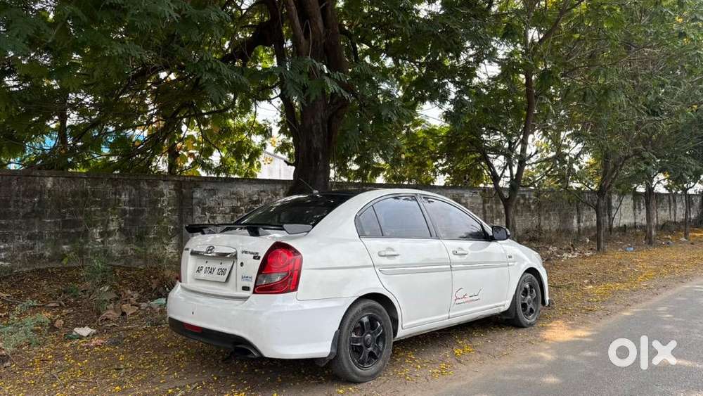 Hyundai Verna 2010 Diesel Well Maintained