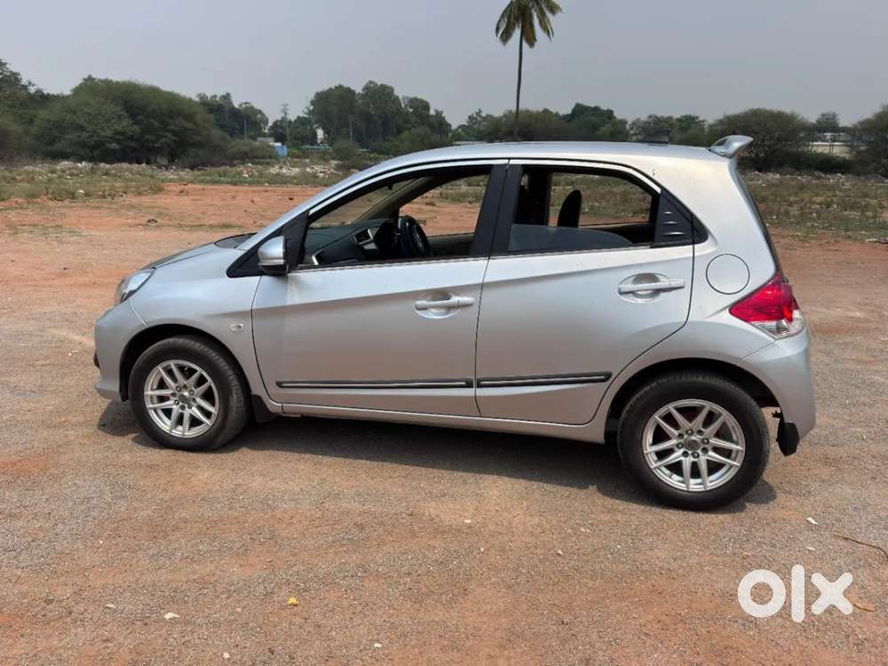 Honda Brio S Mt, 2017, Petrol