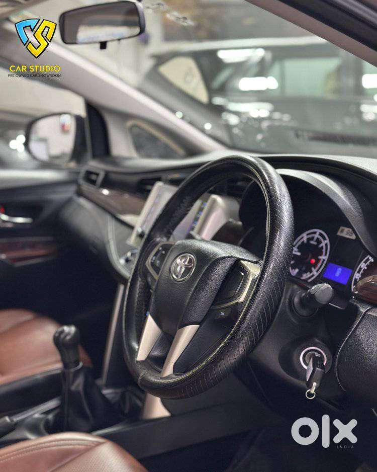 Toyota Innova Crysta 2.4 G Mt, 2021, Diesel