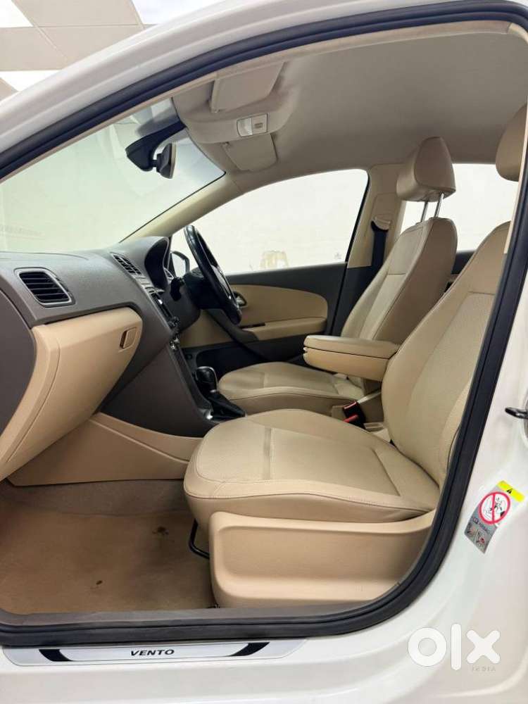Volkswagen Vento 1.2 Tsi Comfortline At, 2016, Petrol