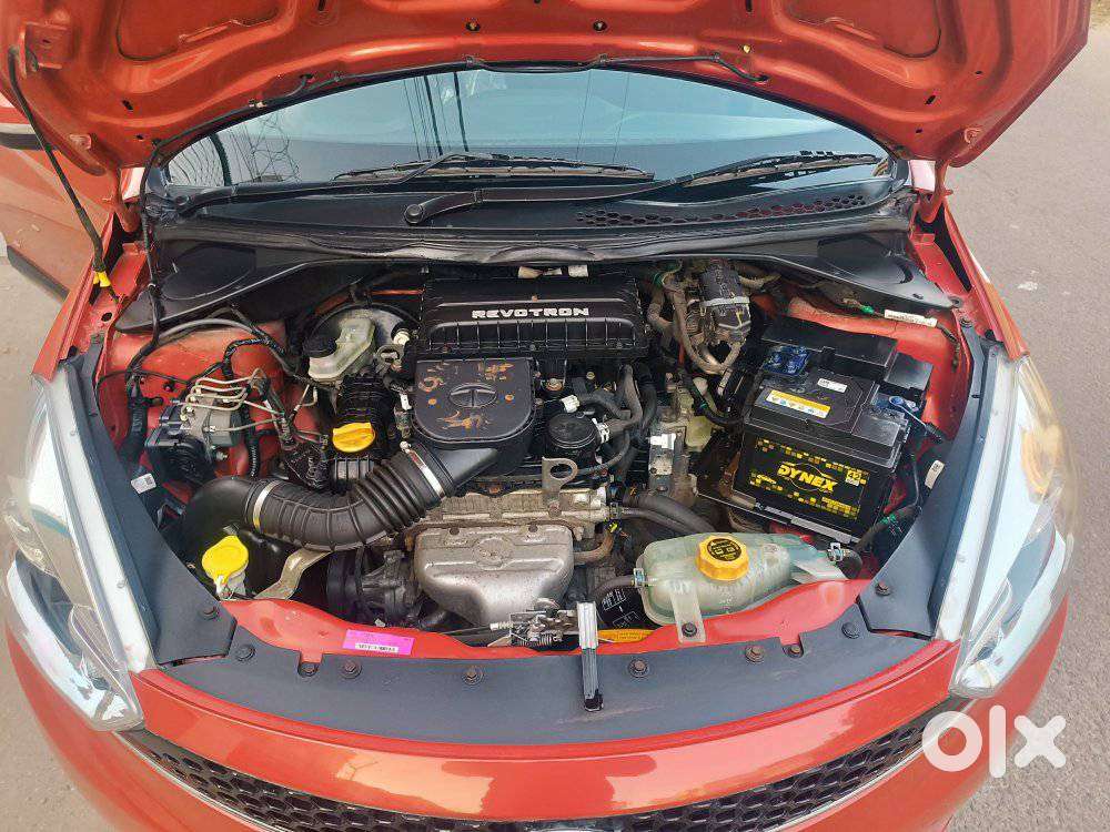 Tata Tiago 1.2 Revotron Xza, 2018, Petrol