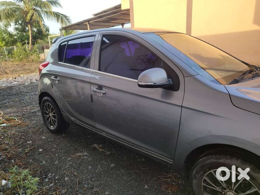 Hyundai I20 Magna 2014  61,000 Km  Family Driven  Excellent Engine