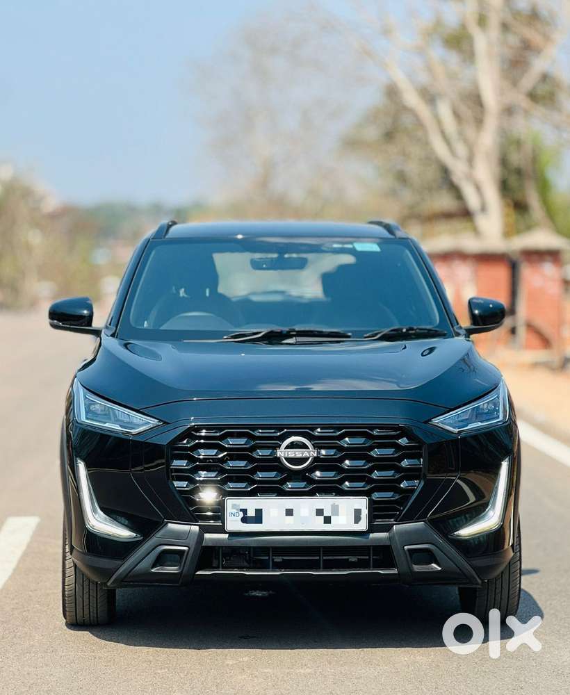 Nissan Magnite Kuro Edition 1.0 Petrol Mt, 2025, Petrol