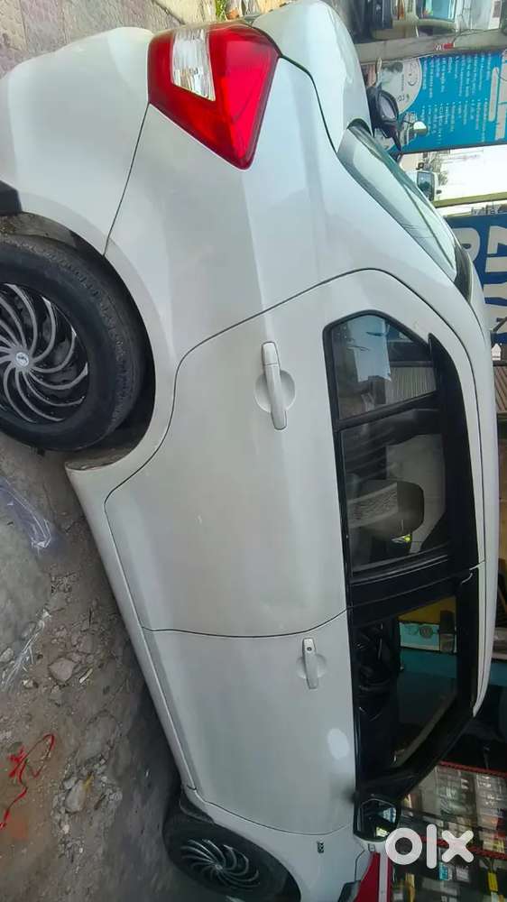 Maruti Suzuki Dzire 2017
