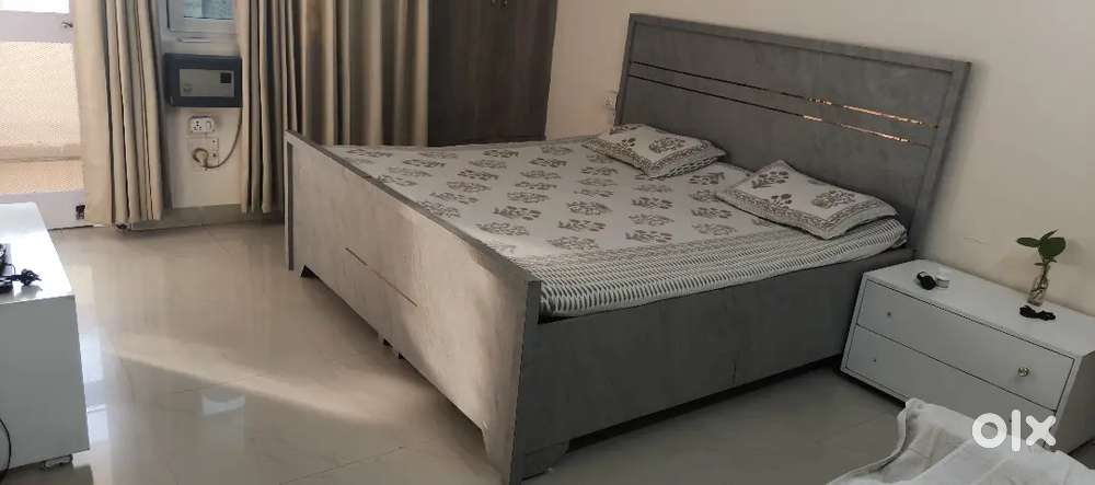 Double Bed