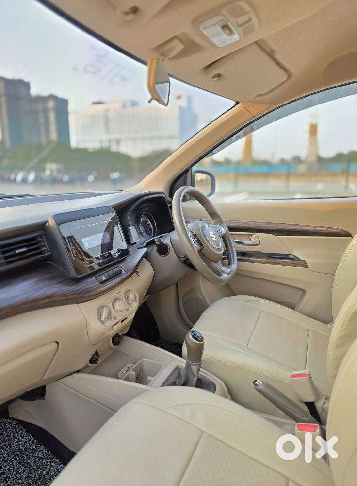 Maruti Suzuki Ertiga 1.4 Vxi Cng Anniversary Edition, 2022, Cng & Hy..