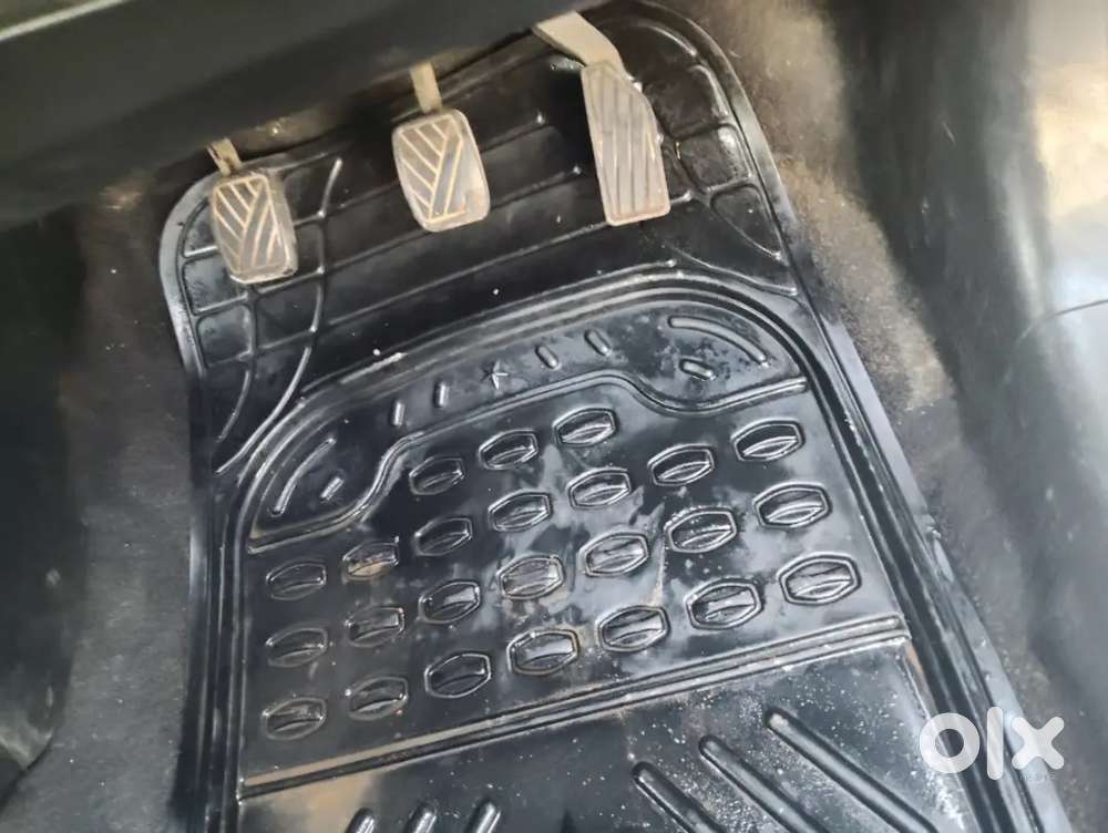 Maruti Suzuki Swift 2017 Petrol 79000 Km Driven