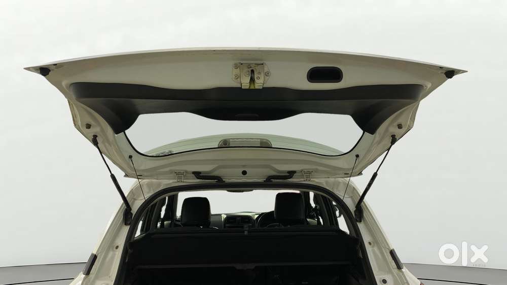 Maruti Suzuki Vitara Brezza 1.5 Zxi Plus At, 2021, Petrol