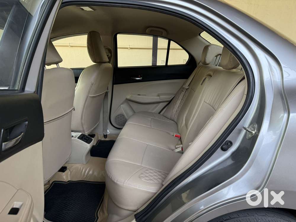 Maruti Suzuki Swift Dzire Zxi + Mt, 2022, Petrol