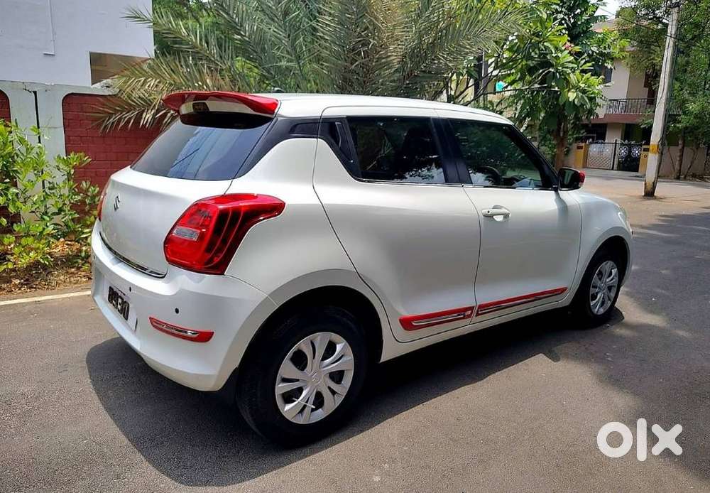 Maruti Suzuki Swift Vxi Abs Bsiv, 2018, Petrol