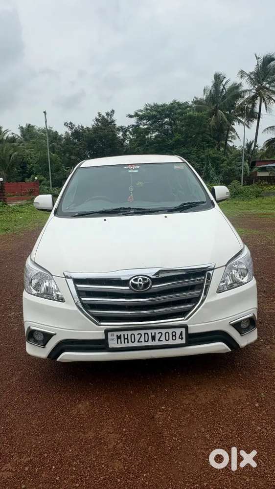 Toyota Innova Diesel 2015