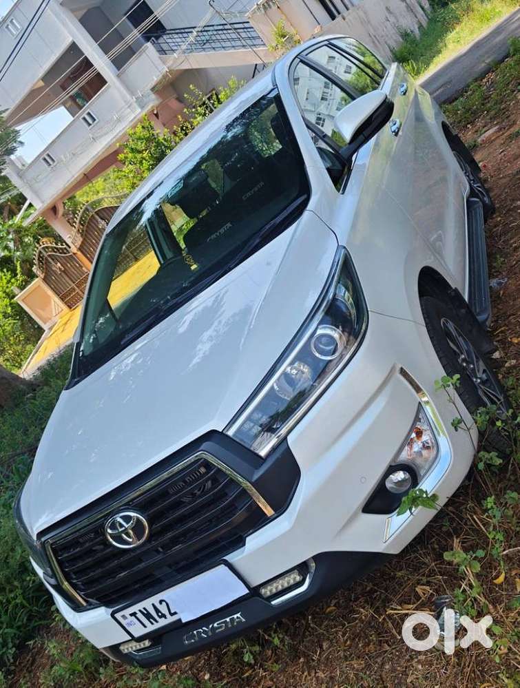 Toyota Innova Crysta 2.4 V 7 Str, 2025, Diesel