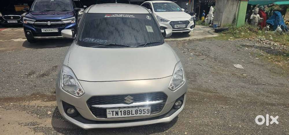 Maruti Suzuki Swift 1.3 Zxi, 2023, Petrol