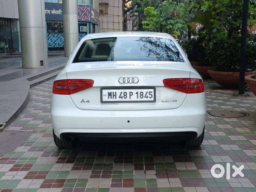 Audi A4 2.0 Tdi Premium With Sunroof, 2012, Diesel