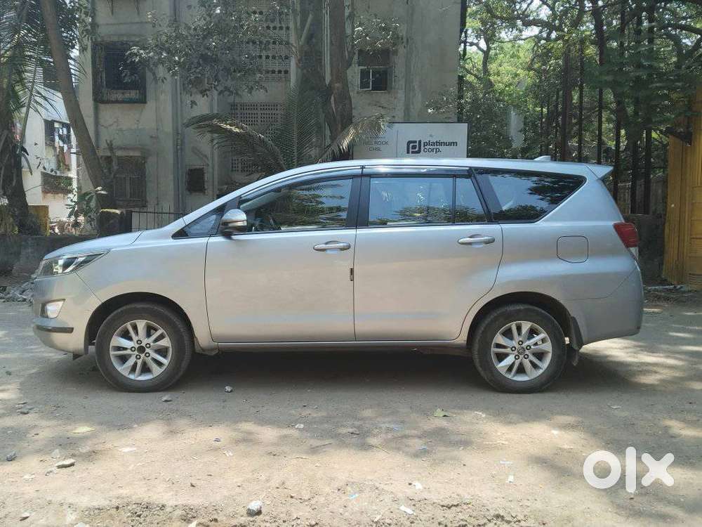 Toyota Innova Crysta