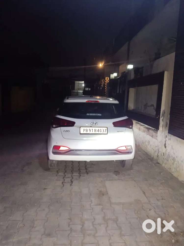 Hyundai I20 2019 Petrol 100000 Km Driven