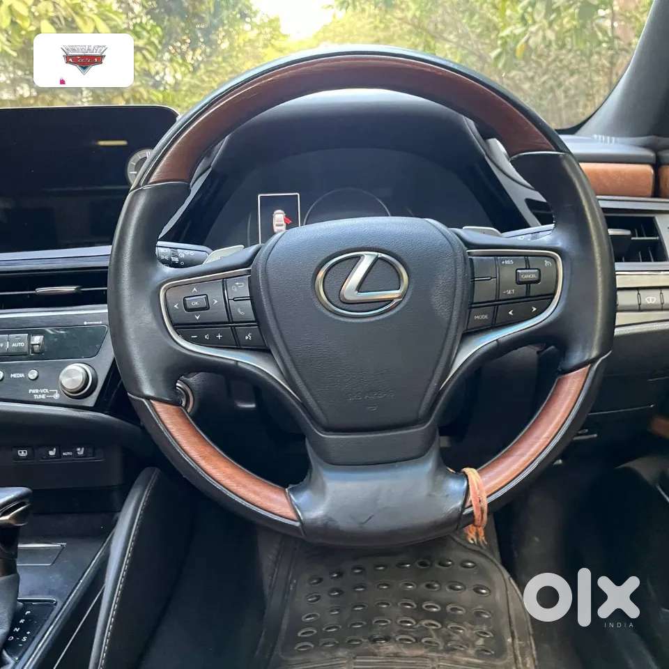 Lexus Es, 2024, Petrol