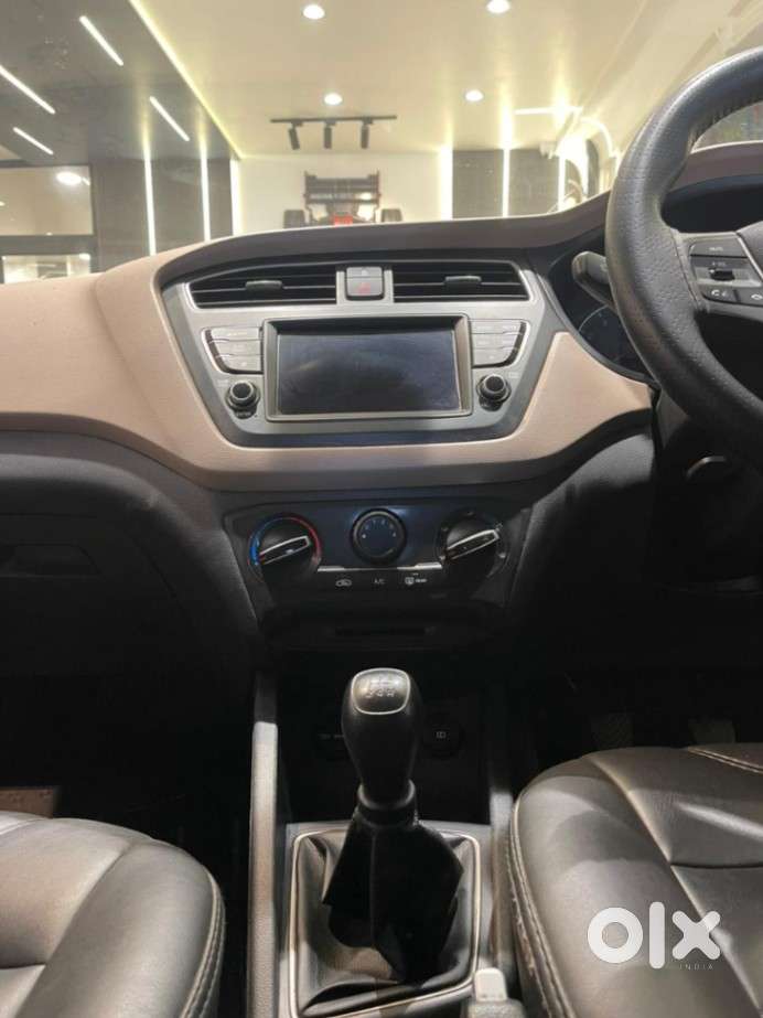 Hyundai I20 Sportz 1.2 Vtvt, 2019, Petrol