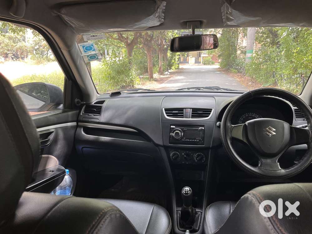 Maruti Suzuki Swift Lxi Optional-o, 2016, Petrol