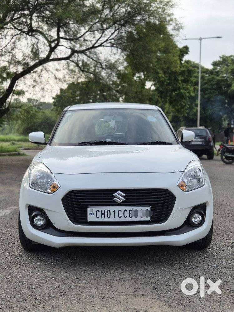 Maruti Suzuki Swift Vxi + Manual, 2021, Petrol