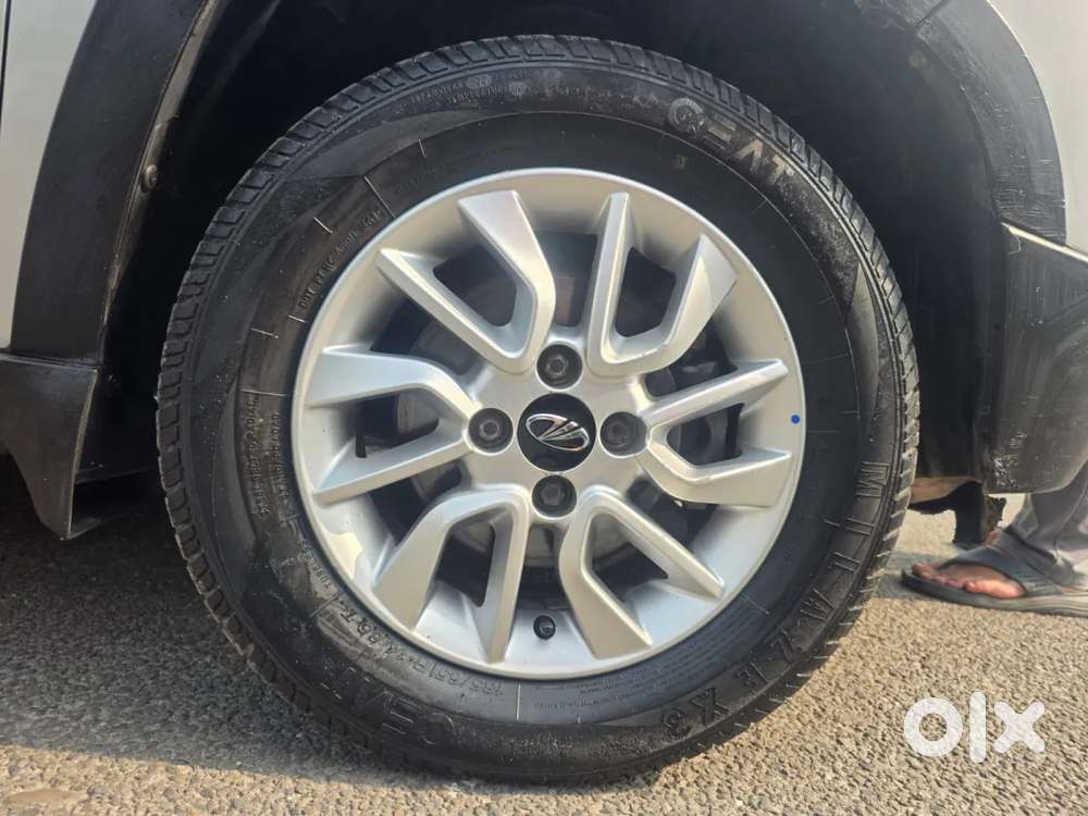 Mahindra Kuv 100 Mfalcon G80 K6, 2017, Petrol