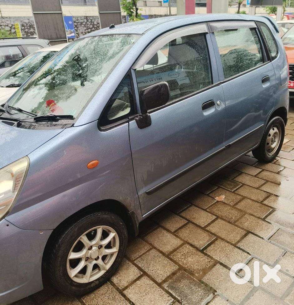 Maruti Suzuki Zen Estilo Lxi Bs Iv, 2013, Petrol