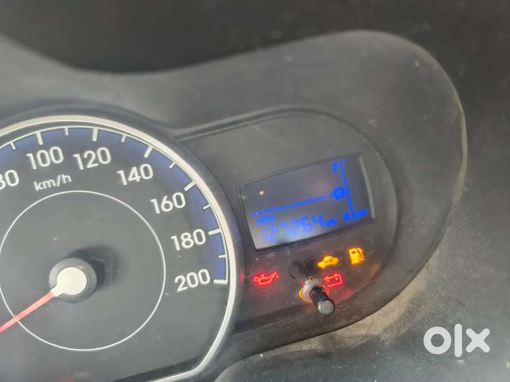 Hyundai I10 Sportz 2012