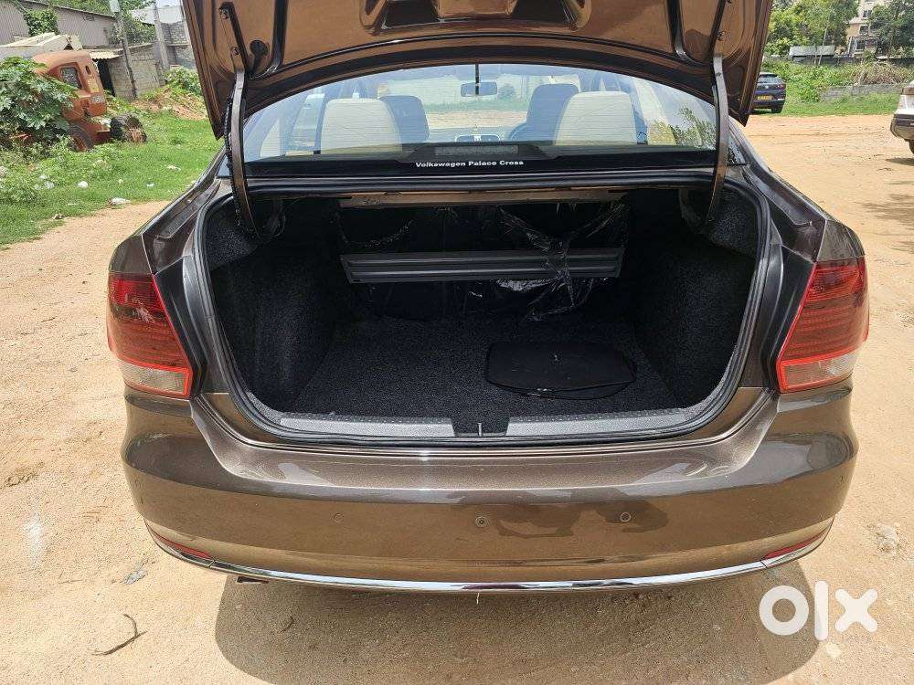 Volkswagen Vento 1.2 Tsi Highline At, 2015, Petrol