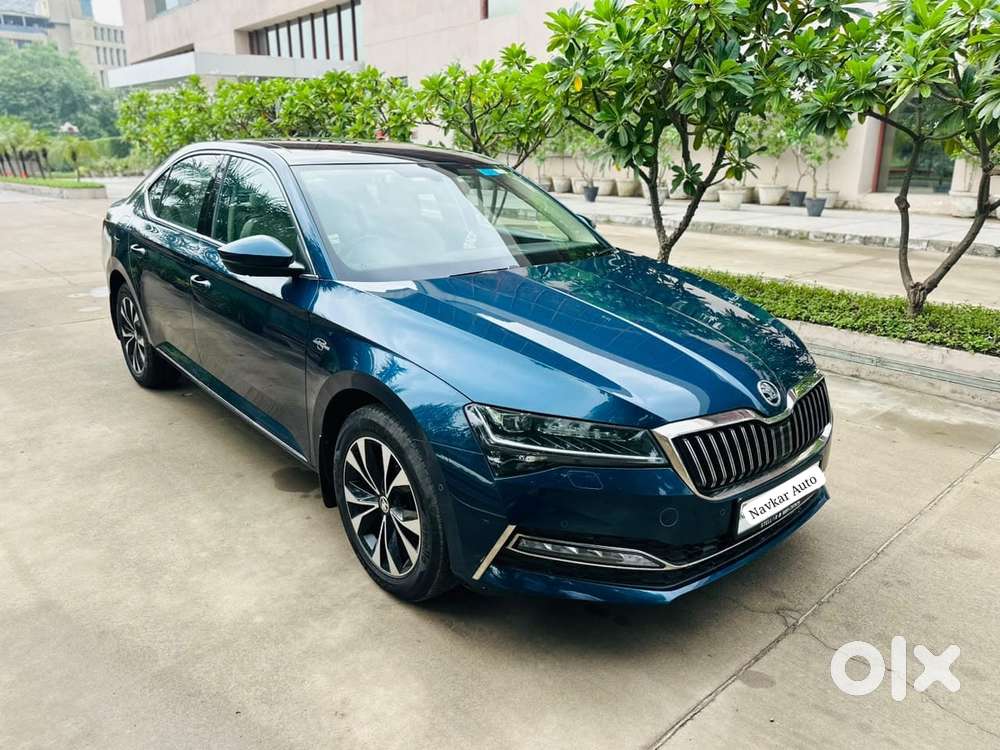 Skoda Superb L&k 2.0 Tdi At, 2022, Petrol