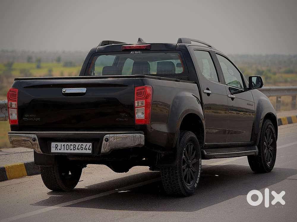 Isuzu V-cross Z Prestige 4x4 At, 2022, Diesel