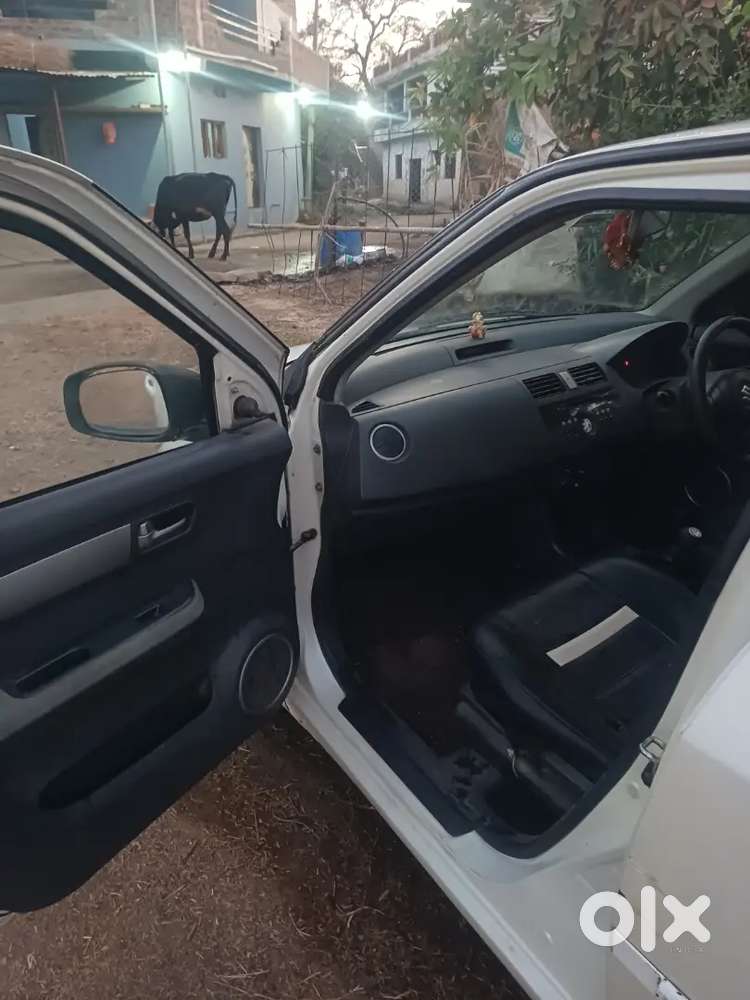 Abhi Service Karvai H Full Running Condition Good Maintain