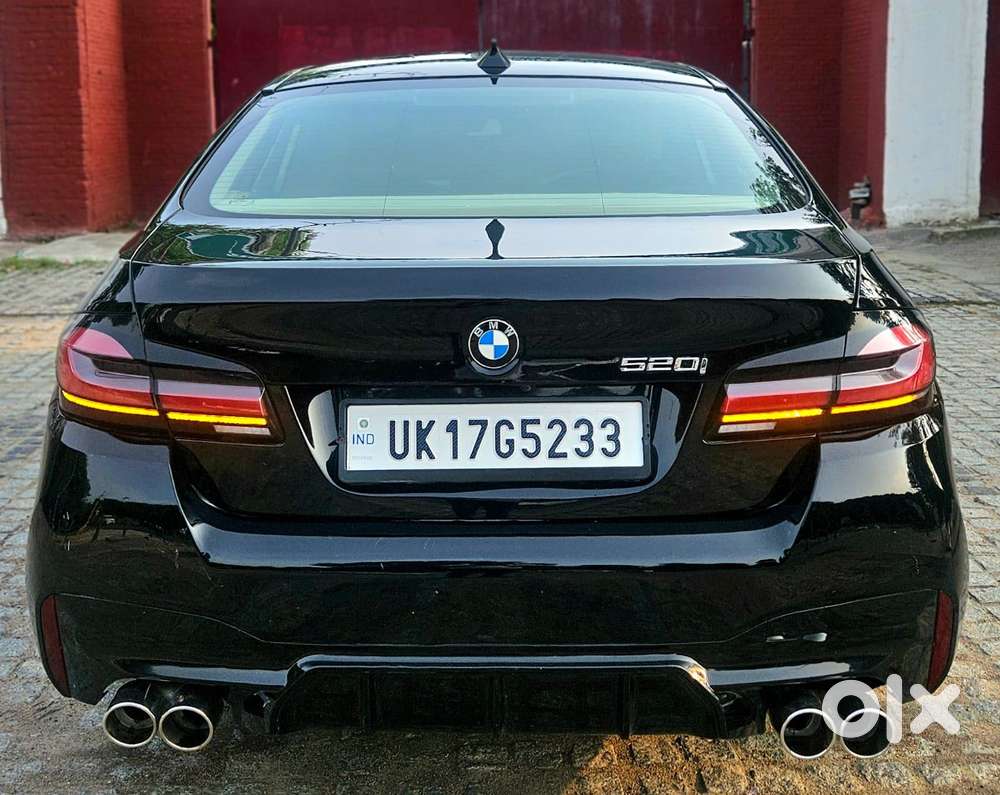 Bmw 5 Series 2.0 520i Luxury Line, 2018, Petrol