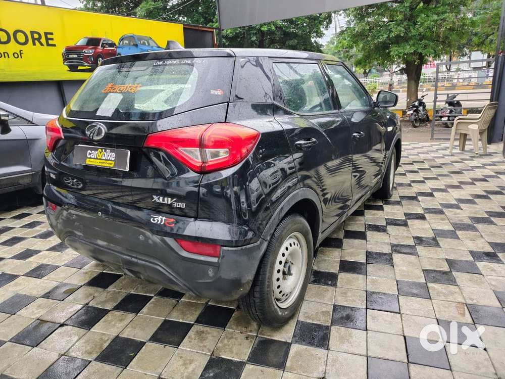 Mahindra Xuv300 W4, 2020, Petrol