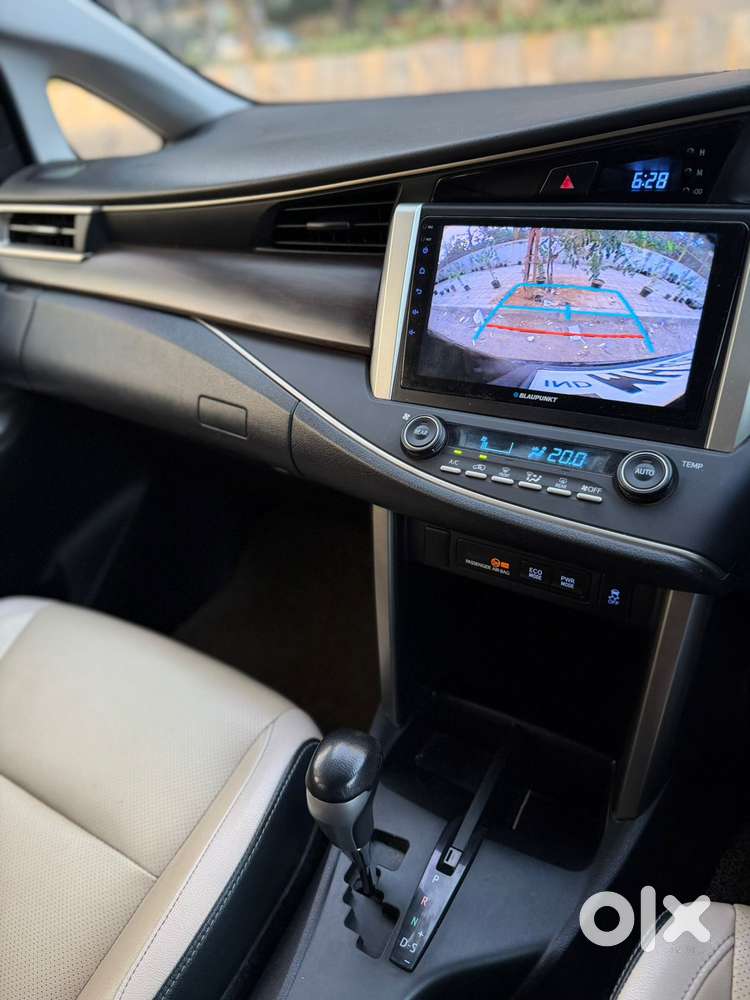 Toyota Innova Crysta 2.8z Automatic, 2020, Diesel