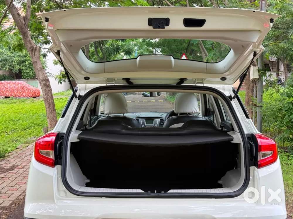 Mahindra Xuv300 W6 Diesel, 2022, Diesel