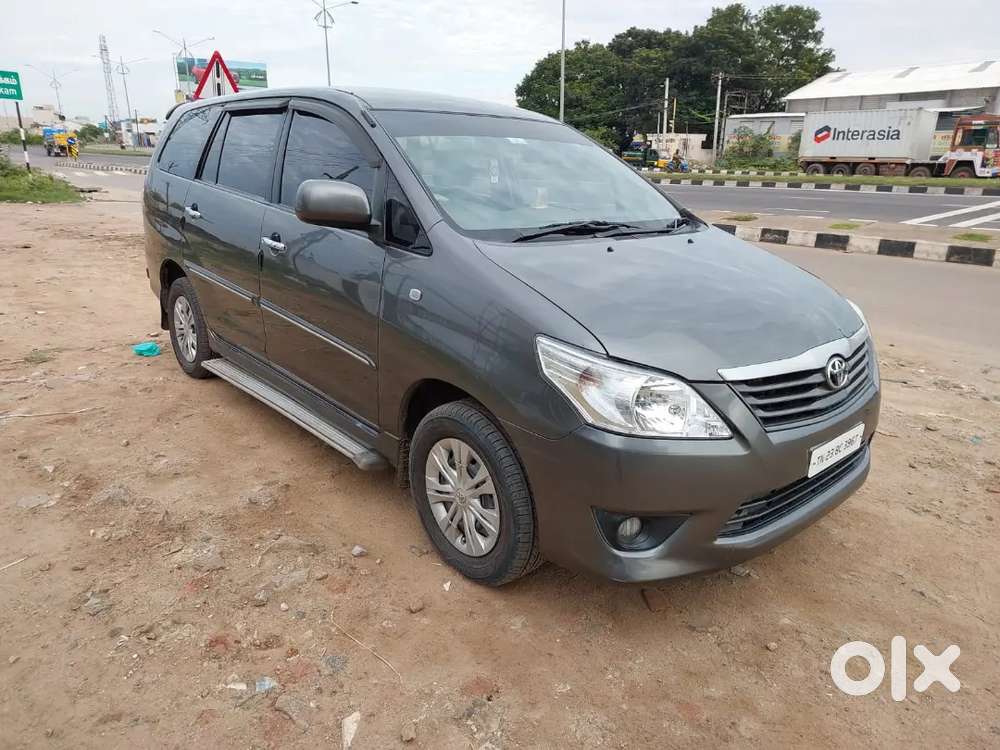 Toyota Innova 2.5 G4 2012