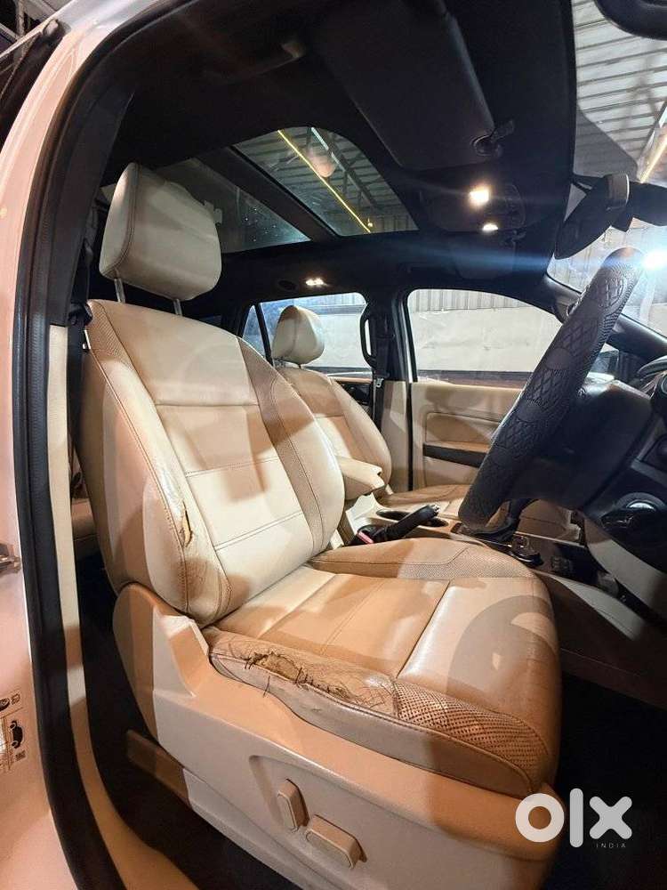 Ford Endeavour 3.2 Titanium Plus 4x4 At, 2017, Diesel