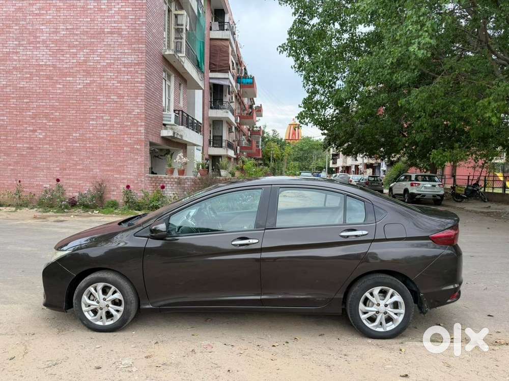 Honda City 2014 Diesel Well Maintained