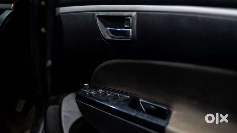 Maruti Suzuki Swift Vxi Optional, 2016, Petrol