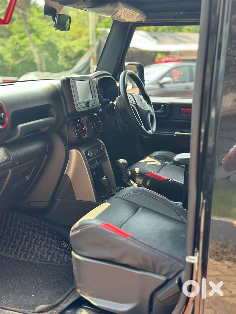 Mahindra Thar Petrol 2023