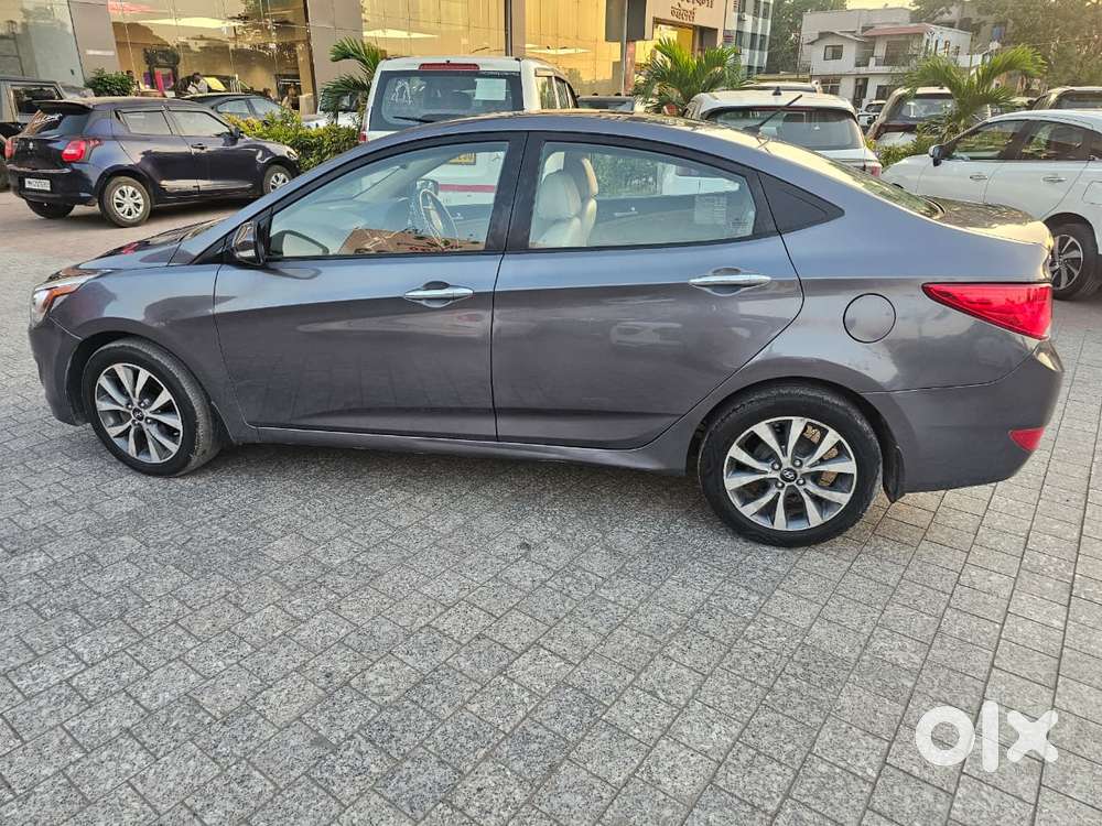 Hyundai Verna Fluidic 1.6 Vtvt Sx Opt, 2015, Petrol
