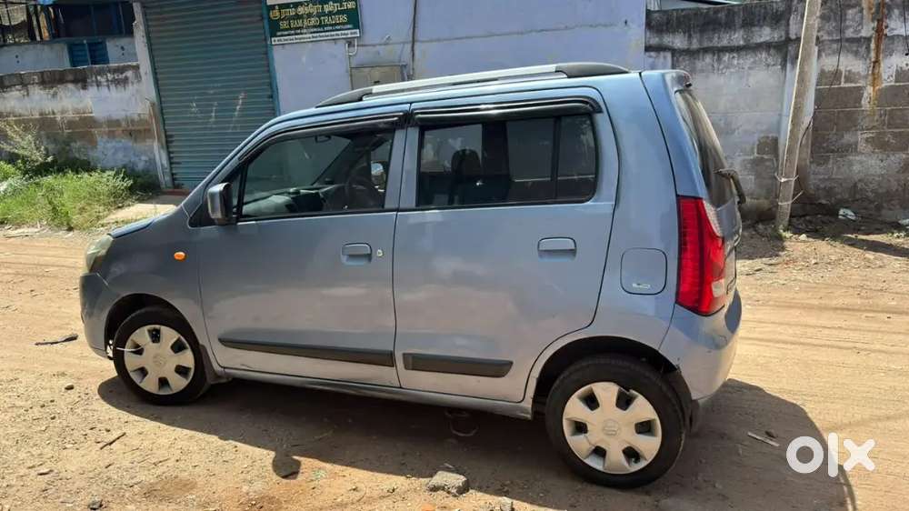 Maruti Suzuki Wagon R 2011 Petrol Well Maintained