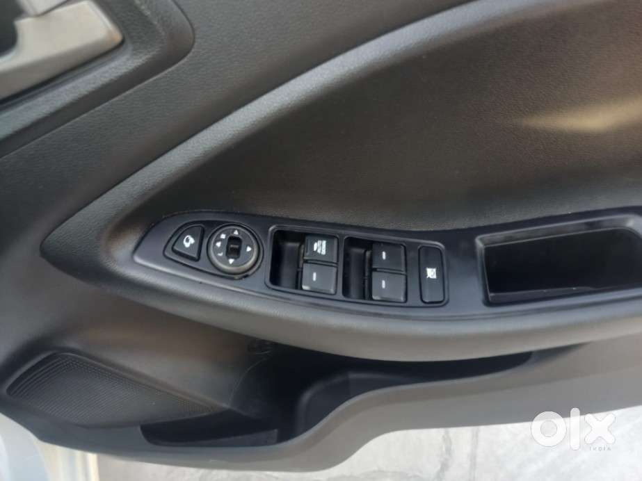 Hyundai I20 Asta 1.2 Mt Dual Tone, 2017, Petrol